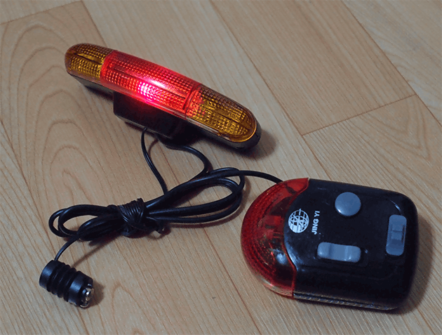 자전거용 브레이크등, 방향&nbsp;지시등