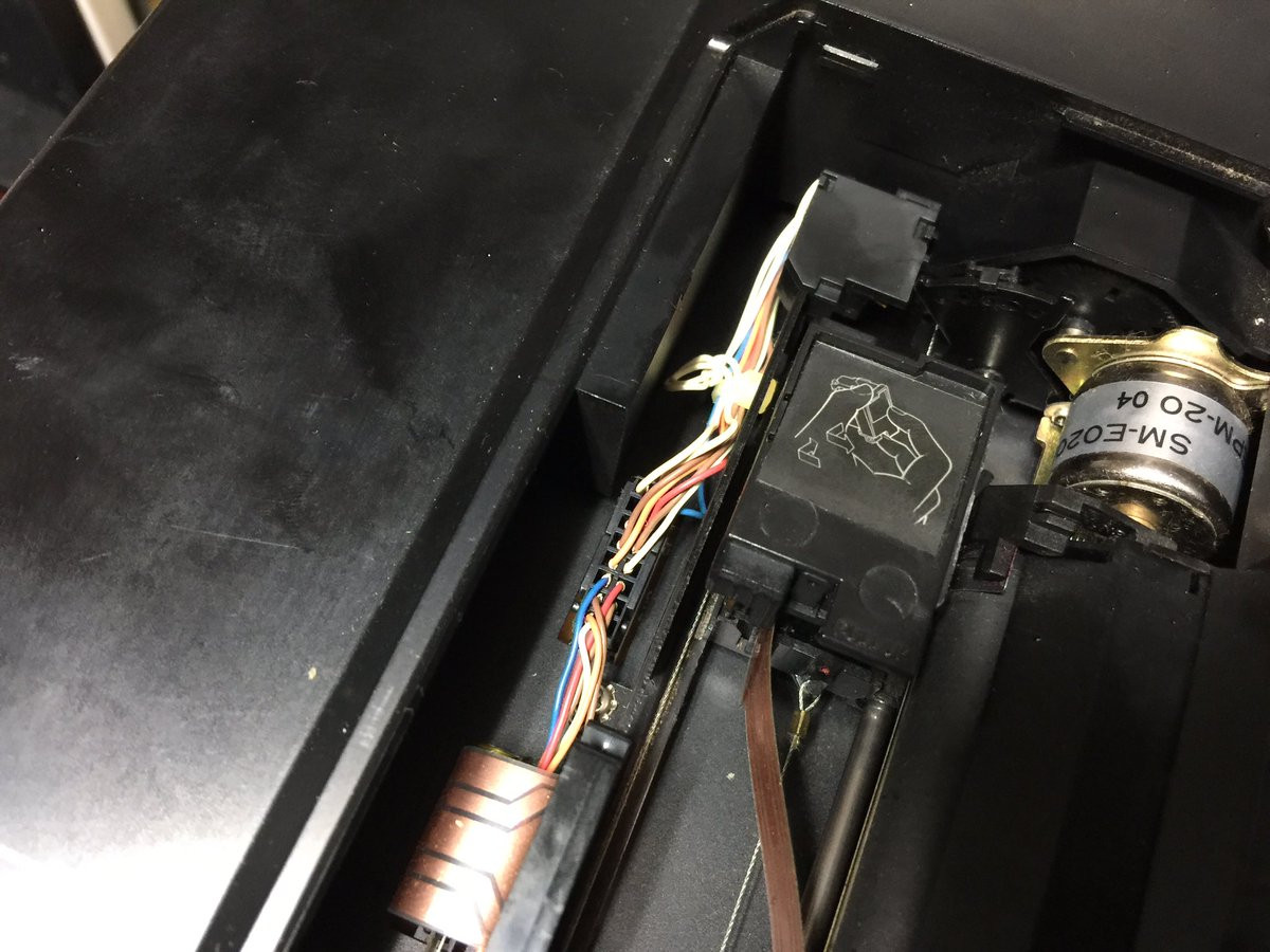 su-jeong-doem-cybifz9ukae72rf