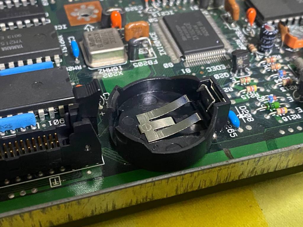 X68000 XVI SRAM 백업배터리&nbsp;교체